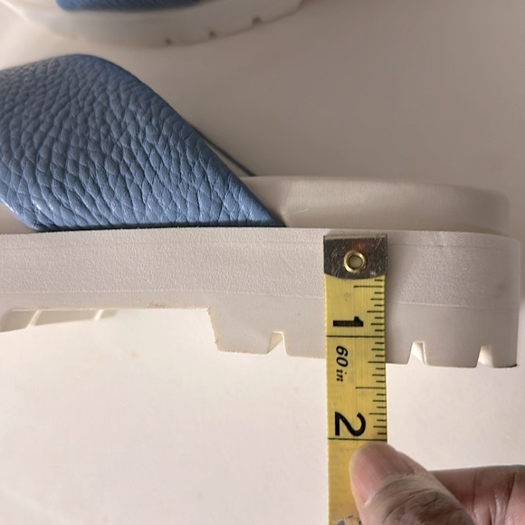 Vionic Vesta Blue and White Leather Platform Cushioned Slipper Sandals size 7 - Picture 9 of 10